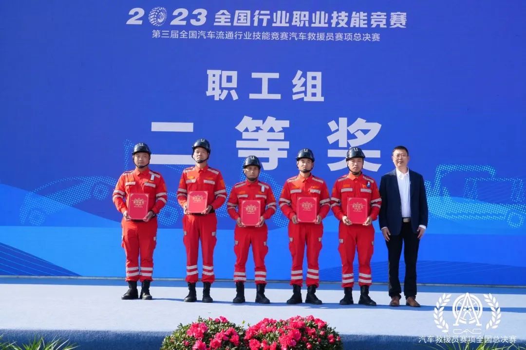 4.jpg 4.jpg